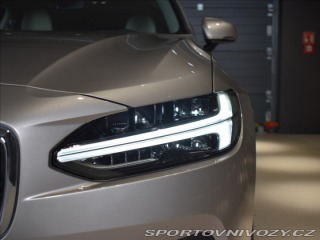 Volvo V90 2,0 T6 AWD  Plus Bright 2025