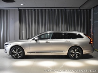 Volvo V90 2,0 T6 AWD  Plus Bright 2025