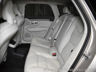 Volvo V90 2,0 T6 AWD  Plus Bright 2025