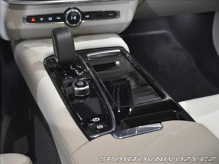 Volvo V90 2,0 T6 AWD  Plus Bright 2025