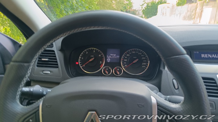 Renault Laguna Coupé 2010
