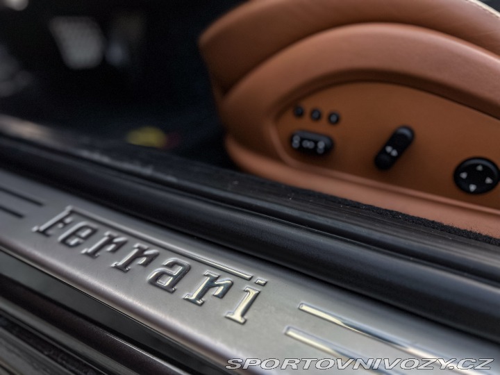 Ferrari California 4.3 V8 F136 IB 2012