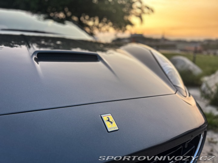 Ferrari California 4.3 V8 F136 IB 2012