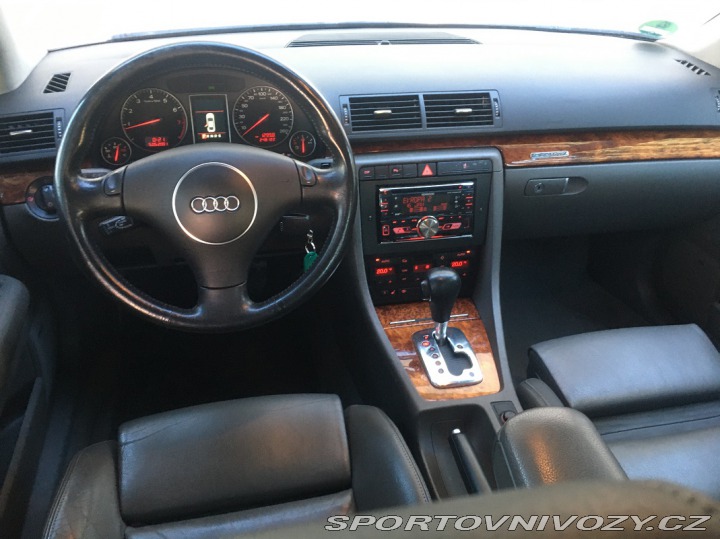 Audi A4 3.0i V6 AUT-REZERVACE 2001