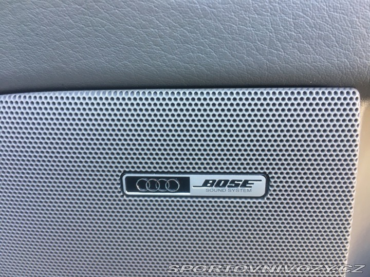 Audi A4 3.0i V6 AUT-REZERVACE 2001