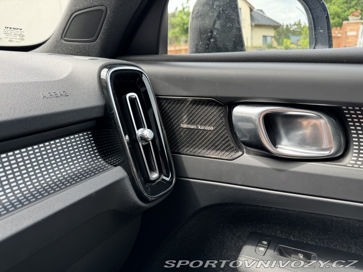 Volvo Ostatní modely XC40 R-Design 2018