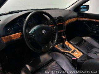 Alpina B10 V8 Sedan Switch-Tronic 1997