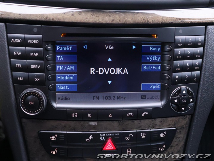 Mercedes-Benz E 3,0 i 170kW Avantgarde 2005