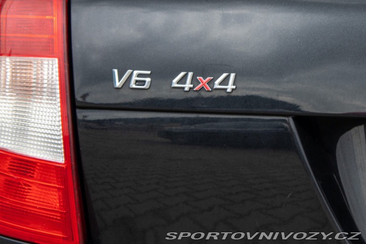 Škoda Superb Combi 3.6 FSI V6 4x4 Ele 2013