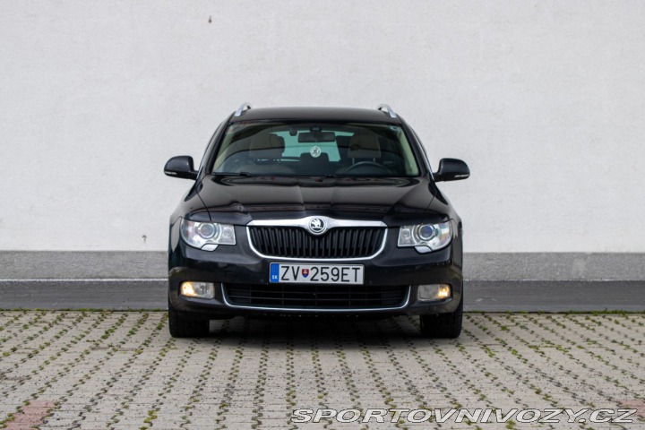 Škoda Superb Combi 3.6 FSI V6 4x4 Ele 2013