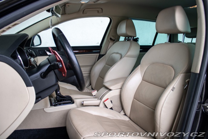 Škoda Superb Combi 3.6 FSI V6 4x4 Ele 2013