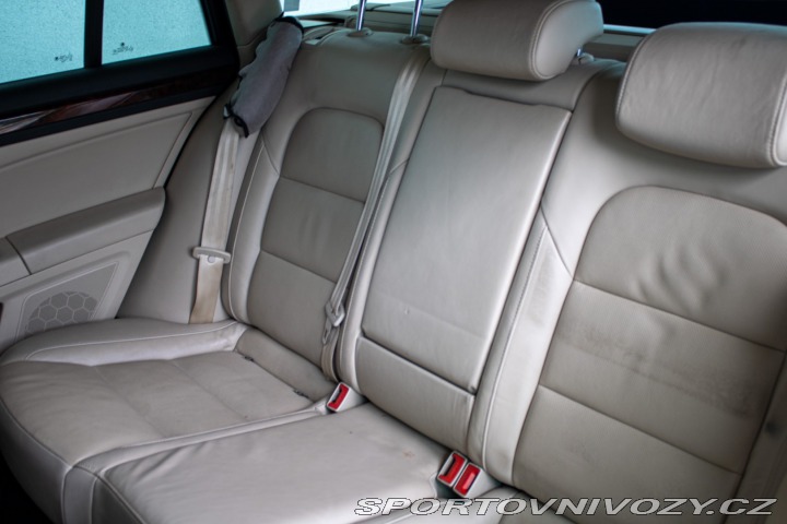 Škoda Superb Combi 3.6 FSI V6 4x4 Ele 2013