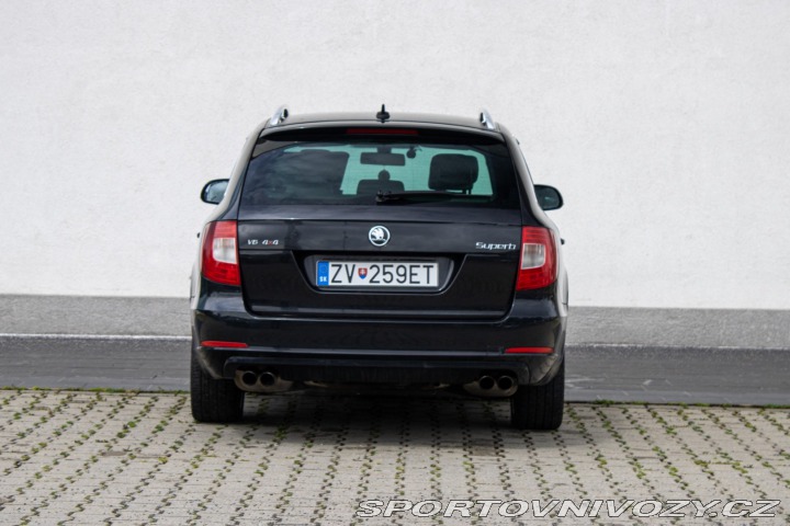 Škoda Superb Combi 3.6 FSI V6 4x4 Ele 2013