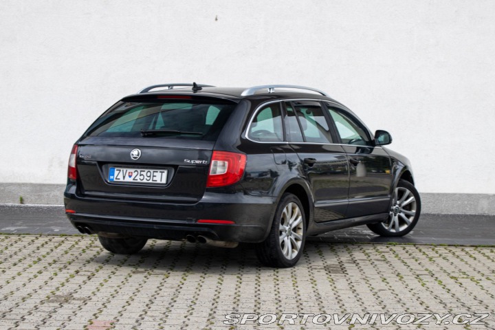 Škoda Superb Combi 3.6 FSI V6 4x4 Ele 2013