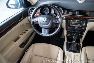 Škoda Superb Combi  3.6 FSI V6 4x4 Ele 2013
