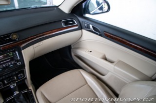 Škoda Superb Combi  3.6 FSI V6 4x4 Ele 2013