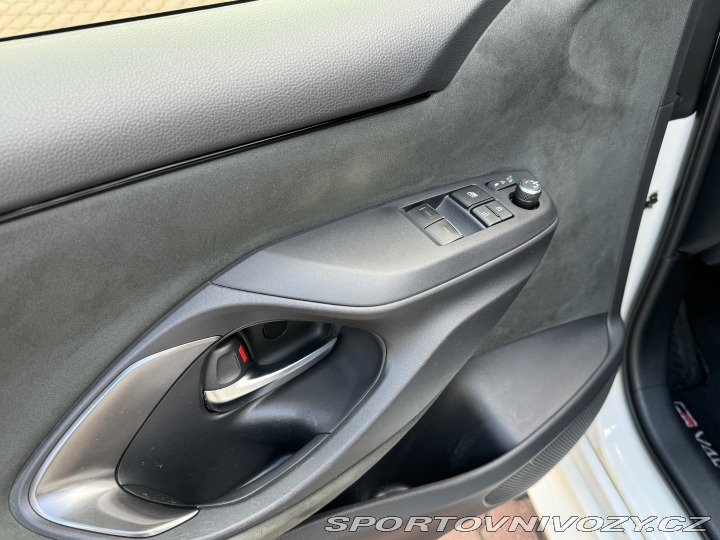 Toyota Yaris GR SPORT 2021