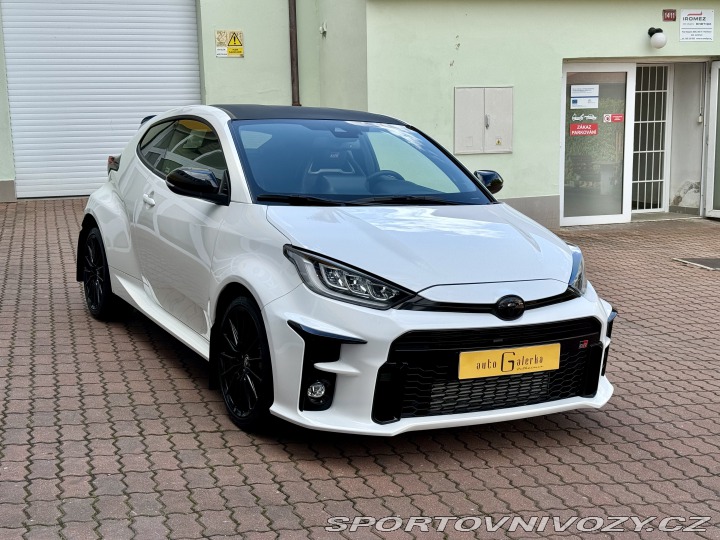 Toyota Yaris GR SPORT 2021