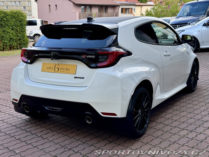Toyota Yaris GR SPORT 2021