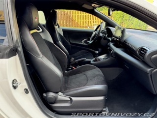 Toyota Yaris GR SPORT 2021