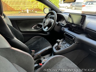 Toyota Yaris GR SPORT 2021