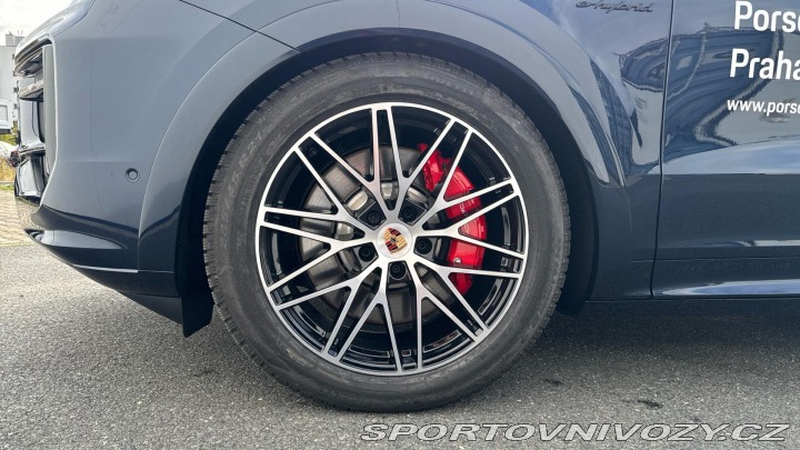 Porsche Cayenne S E-Hybrid 2025