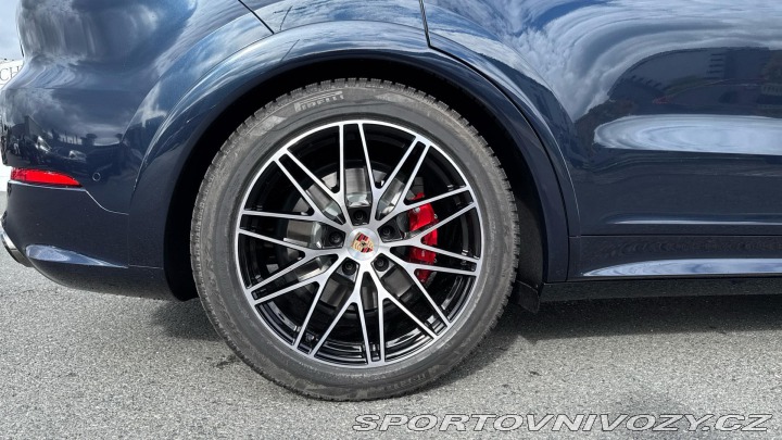 Porsche Cayenne S E-Hybrid 2025