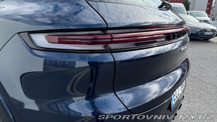 Porsche Cayenne S E-Hybrid 2025