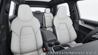 Porsche Cayenne S E-Hybrid 2025