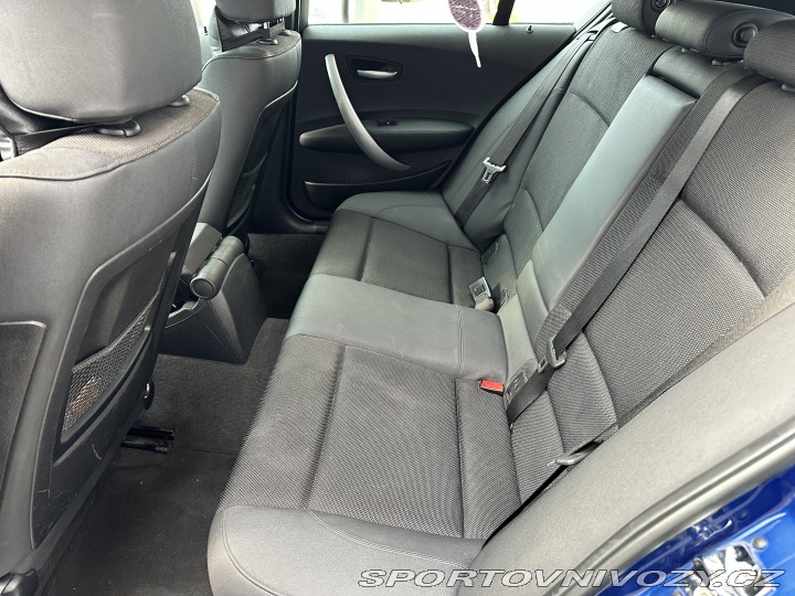 BMW 1 130i 2006