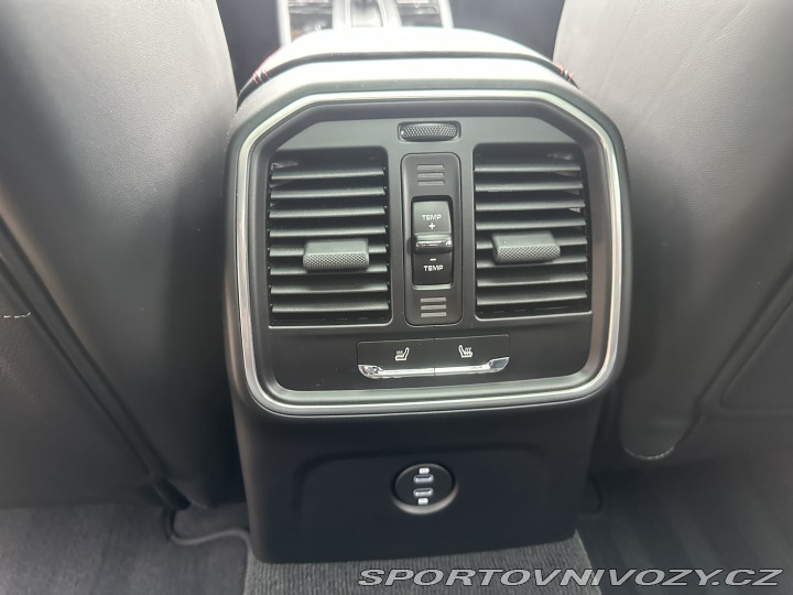 Porsche Macan GTS 2023