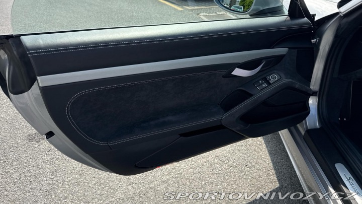 Porsche Boxster Spyder 2020