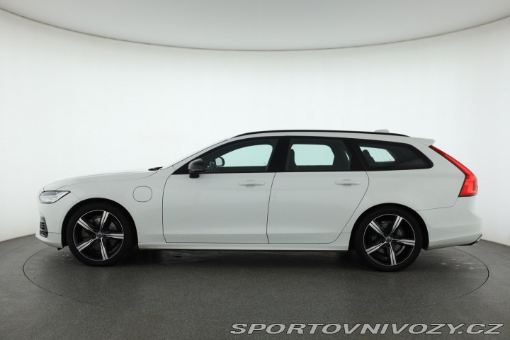 Volvo V90 T8 Twin Engine AWD 2020