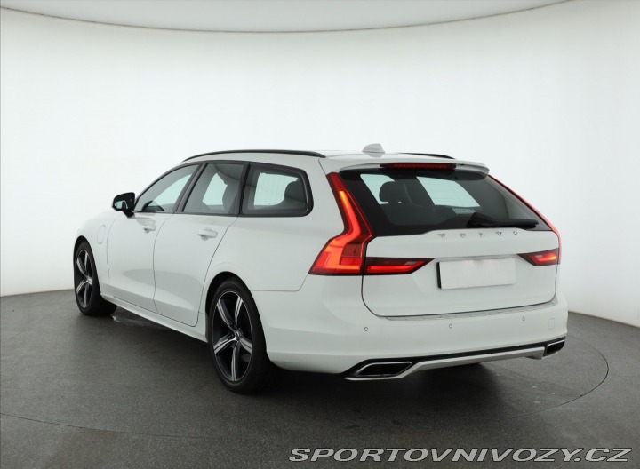Volvo V90 T8 Twin Engine AWD 2020
