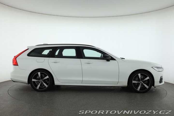 Volvo V90 T8 Twin Engine AWD 2020