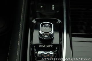 Volvo V90 T8 Twin Engine AWD 2020