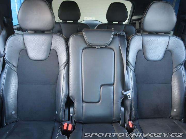 Volvo Ostatní modely XC90 R-Design T8 Twin Engine A 2020