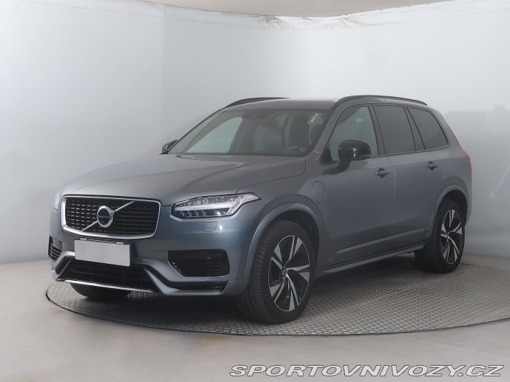 Volvo Ostatní modely XC90 R-Design T8 Twin Engine A 2020