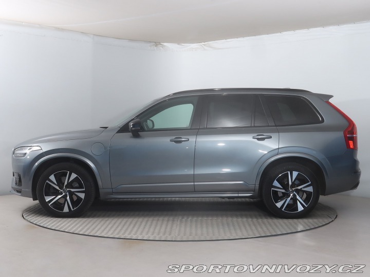 Volvo Ostatní modely XC90 R-Design T8 Twin Engine A 2020