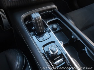 Volvo Ostatní modely XC90 R-Design T8 Twin Engine A 2020