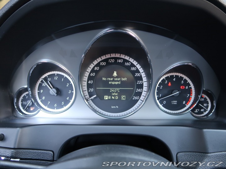 Mercedes-Benz E Classic E 500 2010