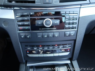Mercedes-Benz E Classic E 500 2010