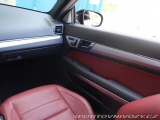 Mercedes-Benz E Classic E 500 2010