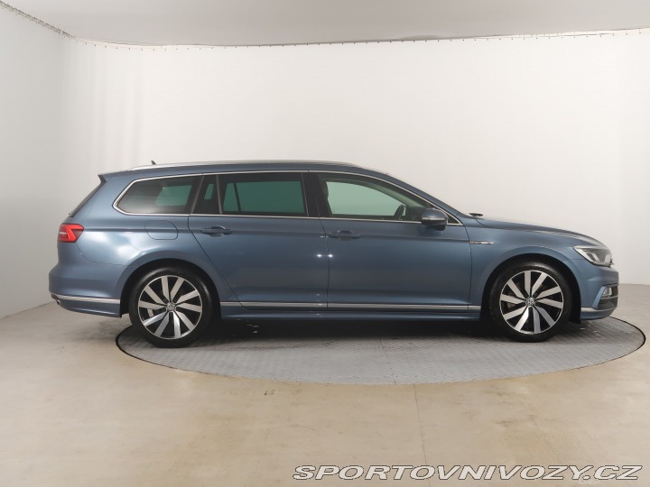 Volkswagen Ostatní modely Passat R-Line 2.0 BiTDI 2016