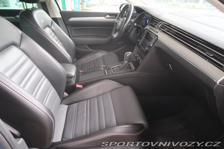Volkswagen Ostatní modely Passat R-Line 2.0 BiTDI 2016
