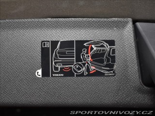 Volvo Ostatní modely XC90 2,0 T8 AWD B&W,Vzduch 2020