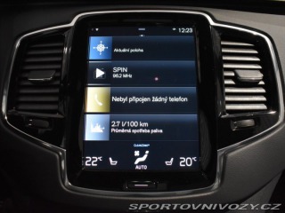 Volvo Ostatní modely XC90 2,0 T8 AWD B&W,Vzduch 2020