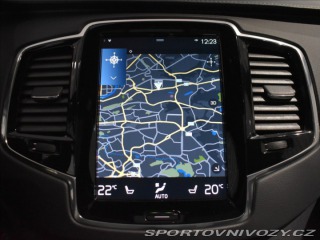 Volvo Ostatní modely XC90 2,0 T8 AWD B&W,Vzduch 2020