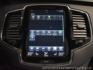 Volvo Ostatní modely XC90 2,0 T8 AWD B&W,Vzduch 2020
