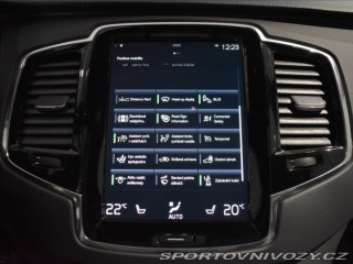 Volvo Ostatní modely XC90 2,0 T8 AWD B&W,Vzduch 2020